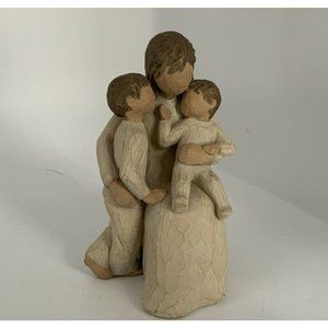 Willow Tree Demdaco "Quietly" Stock# 26100 Quietly encircled by love